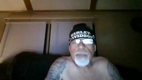 Snapshot of laidbackluxury chatting on 13, 5, 2026 laidbackluxury online show from 13, 5, 2026