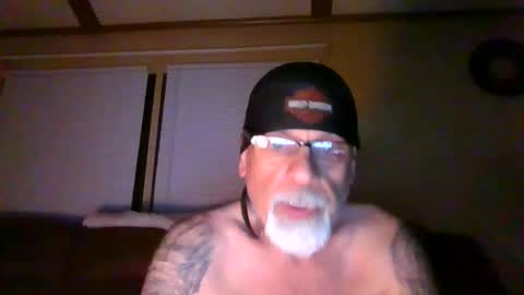 Snapshot of laidbackluxury chatting on 29, 5, 2026 laidbackluxury online show from 29, 5, 2026
