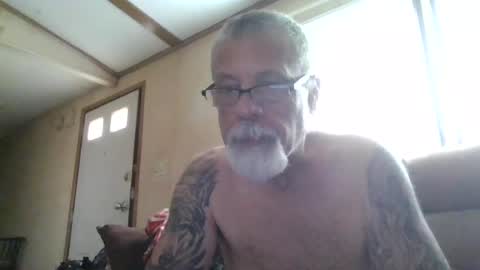 Snapshot of laidbackluxury chatting on 12, 6, 2026 laidbackluxury online show from 12, 6, 2026