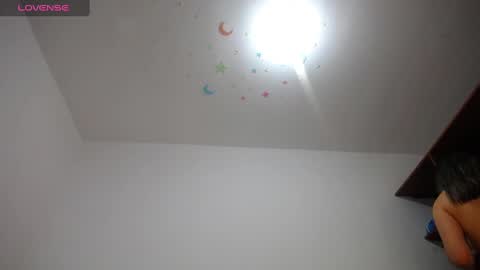 Leila Laly online show from 25, 1, 2025