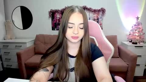 Kira online show from 17, 12, 2025