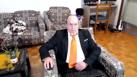 lajose52 online show from 2, 2, 2025