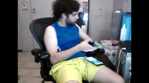 Snapshot of lakewood4523 chatting on 14, 1, 2025 Carlosss online show from 14, 1, 2025