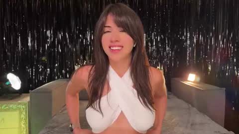 Snapshot of lallebi chatting on 10, 10, 2025 Ellina online show from 10, 10, 2025