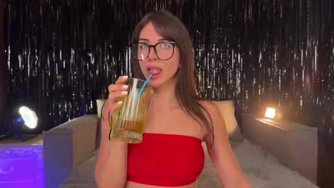 Snapshot of lallebi chatting on 25, 10, 2025 Ellina online show from 25, 10, 2025