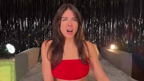 Snapshot of lallebi chatting on 11, 11, 2025 Ellina online show from 11, 11, 2025