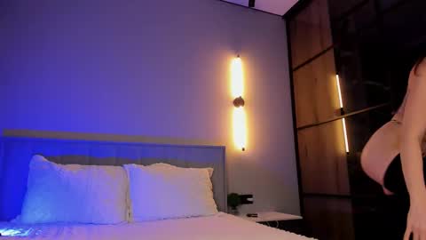 Snapshot of lallebi chatting on 17, 11, 2025 Ellina online show from 17, 11, 2025