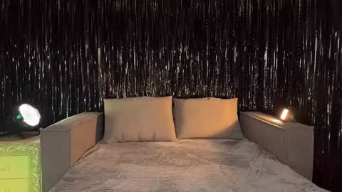 Snapshot of lallebi chatting on 29, 11, 2025 Ellina online show from 29, 11, 2025