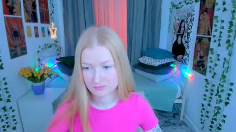 Laly online show from 1, 3, 2025