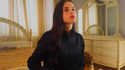 Snapshot of lamonicaptak chatting on 6, 5, 2026 Emily online show from 6, 5, 2026