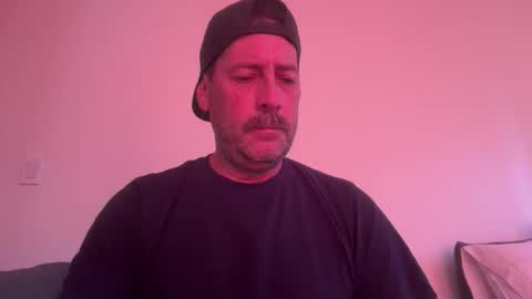 Snapshot of lampin1 chatting on 7, 4, 2026 lampin1 online show from 7, 4, 2026