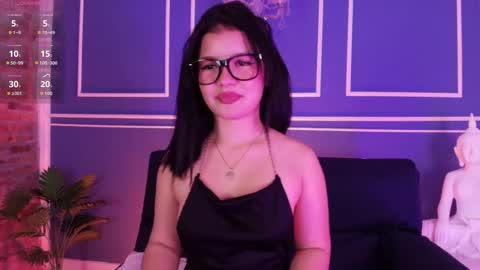 Snapshot of lana_beket_ chatting on 9, 10, 2025 Lana online show from 9, 10, 2025