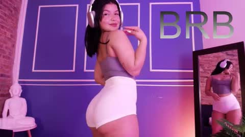 Snapshot of lana_beket_ chatting on 25, 10, 2025 Lana online show from 25, 10, 2025