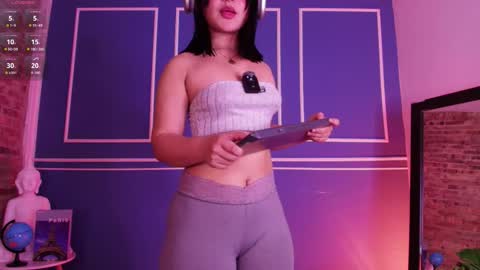 Snapshot of lana_beket_ chatting on 29, 10, 2025 Lana online show from 29, 10, 2025