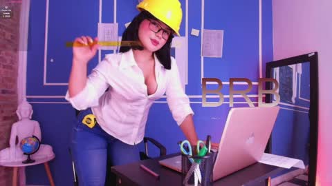  Lana  online show from 12, 4, 2026