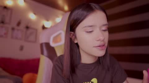 Lana online show from 22, 10, 2025