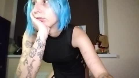 Snapshot of lana_tews chatting on 11, 10, 2025 lana_tews online show from 11, 10, 2025