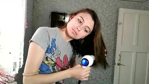 Lana online show from 1, 12, 2025