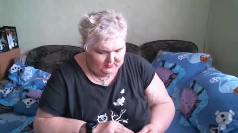 lanacat555 online show from 7, 2, 2025