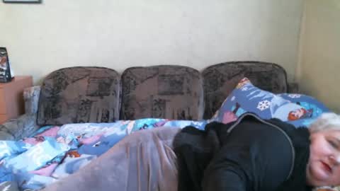 lanacat555 online show from 13, 2, 2025