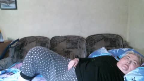 lanacat555 online show from 15, 2, 2025