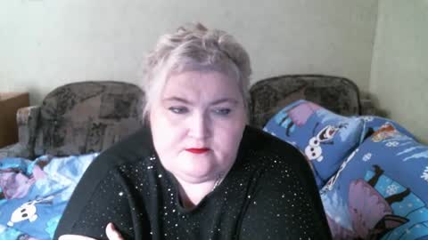 lanacat555 online show from 17, 2, 2025