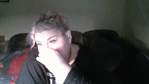 lanacat555 online show from 2, 3, 2025