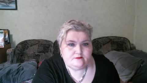 lanacat555 online show from 11, 3, 2025