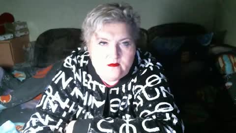 lanacat555 online show from 8, 2, 2026