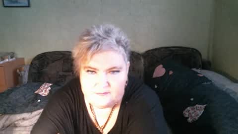 lanacat555 online show from 9, 4, 2026