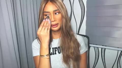 Lana online show from 6, 2, 2025