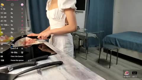 Lana online show from 6, 3, 2025