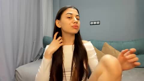 Lana online show from 30, 10, 2025