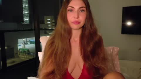 Snapshot of lanalure chatting on 4, 7, 2026 Lana online show from 4, 7, 2026