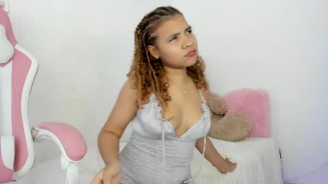 Lana  online show from 31, 1, 2025