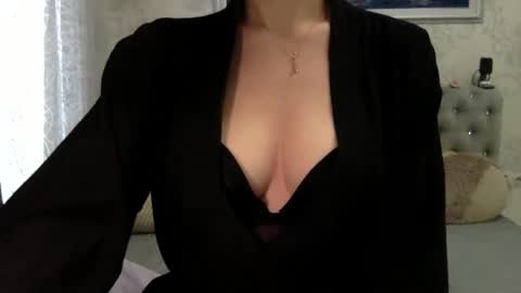 Snapshot of langoria chatting on 5, 2, 2026 langoria online show from 5, 2, 2026