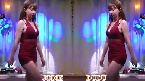 Snapshot of lankwaifong_cindy chatting on 14, 7, 2026 lankwaifong_cindy online show from 14, 7, 2026