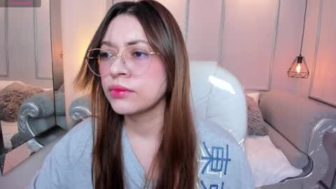 Snapshot of lanna18_ chatting on 15, 9, 2025 Lanna online show from 15, 9, 2025