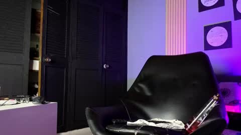 la paisita  online show from 30, 1, 2025