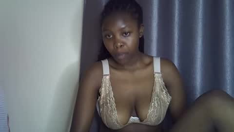 lara online show from 26, 11, 2025