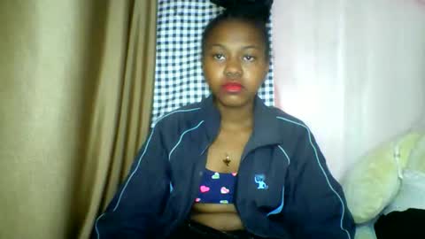Snapshot of lara_belle chatting on 24, 5, 2026 lara_belle online show from 24, 5, 2026