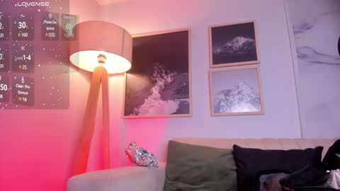 Lara Madisson online show from 21, 2, 2025