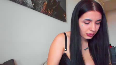 Snapshot of lara_squirtx chatting on 30, 1, 2025 Lara online show from 30, 1, 2025