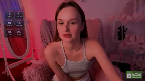 Snapshot of lara_vest chatting on 13, 9, 2025 Lara online show from 13, 9, 2025