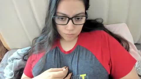 Snapshot of laracamille chatting on 23, 3, 2026 lara online show from 23, 3, 2026