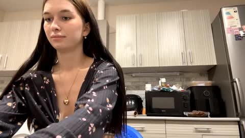 lara online show from 1, 4, 2026