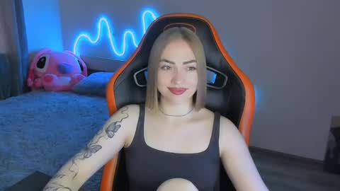 LaraKrein lk online show from 18, 4, 2026