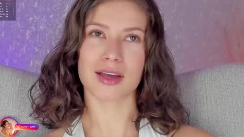 Lara  online show from 13, 10, 2025