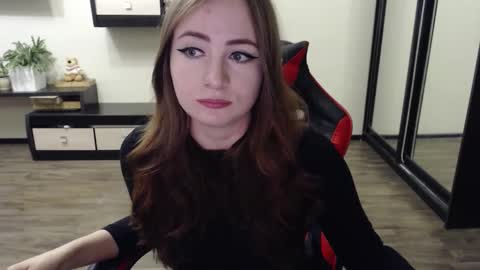 Laralianna online show from 22, 9, 2025