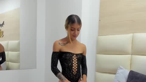 LARA online show from 22, 2, 2025